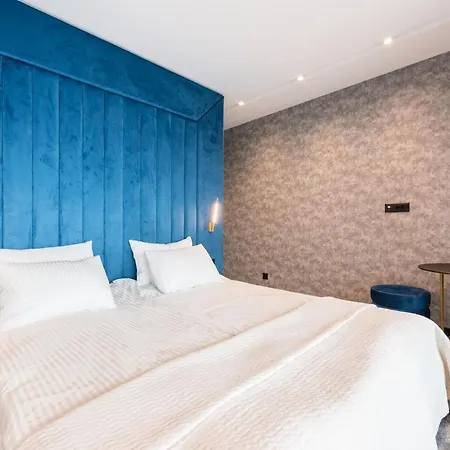 Hotel Lotus Luxury *